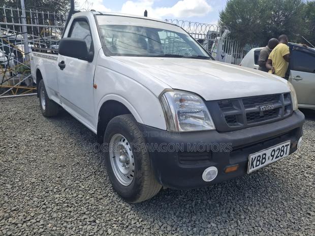 Isuzu D-MAX 2009 White