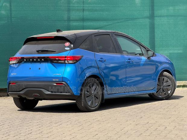 Nissan Note 1.2 Hybrid 2021 Blue