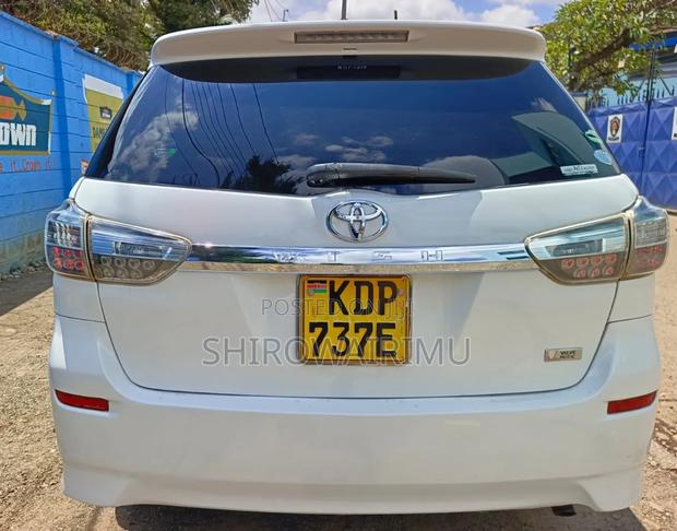 Toyota Wish 2015 Off white