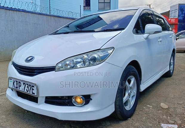 Toyota Wish 2015 Off white