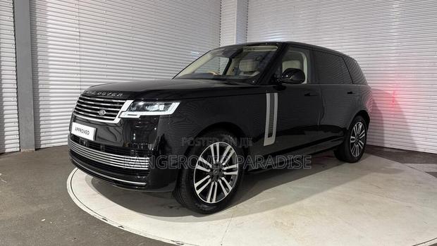 Land Rover Range Rover SV SWB 2023 Black