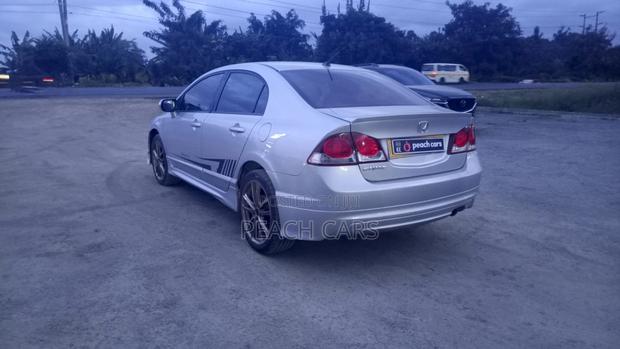 Honda Civic 2011 Silver