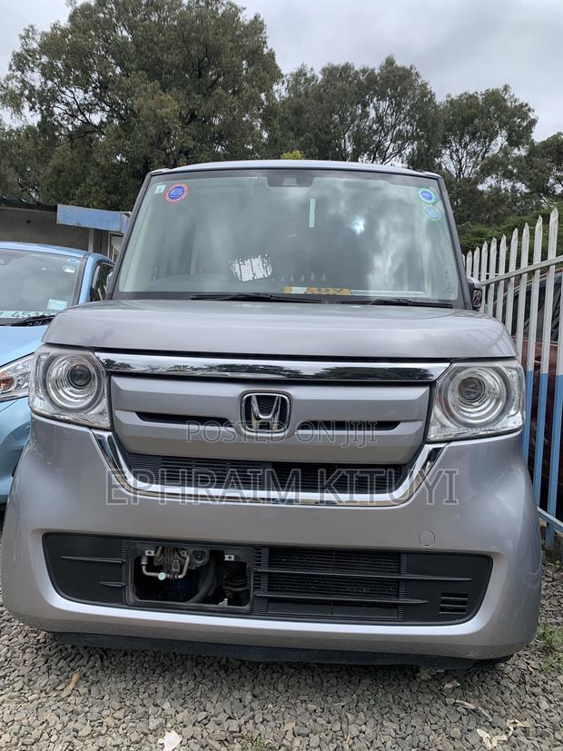 Honda N-Box 2019 Silver