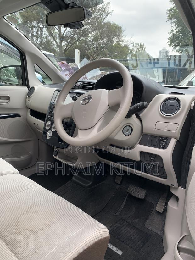 Nissan Dayz 2018 White