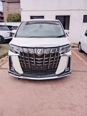 Toyota Alphard 2019 White for sale