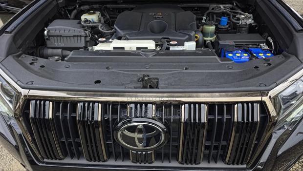 Toyota Land Cruiser Prado 2.8 2020 Black
