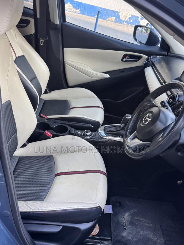 Mazda Demio 2016 Blue