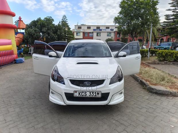 Subaru Legacy 2011 White