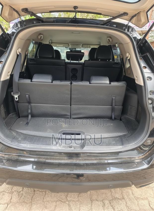 Nissan X-Trail 2.0 Petrol FWD 2015 Black