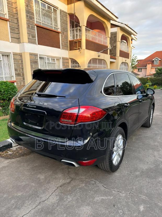Porsche Cayenne 2015 Black