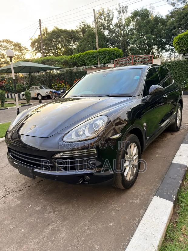 Porsche Cayenne 2015 Black