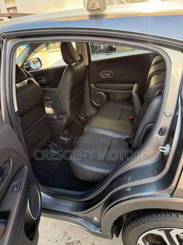 Honda Vezel 2019 Brown