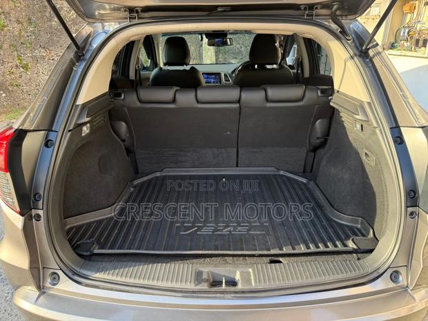 Honda Vezel 2019 Brown