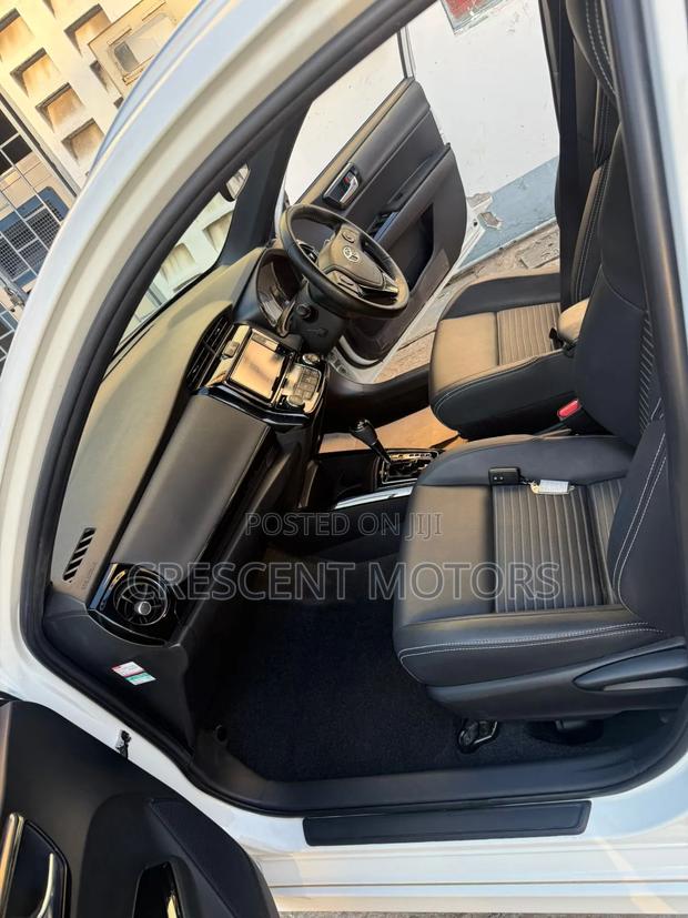 Toyota Corolla Fielder 2019 White
