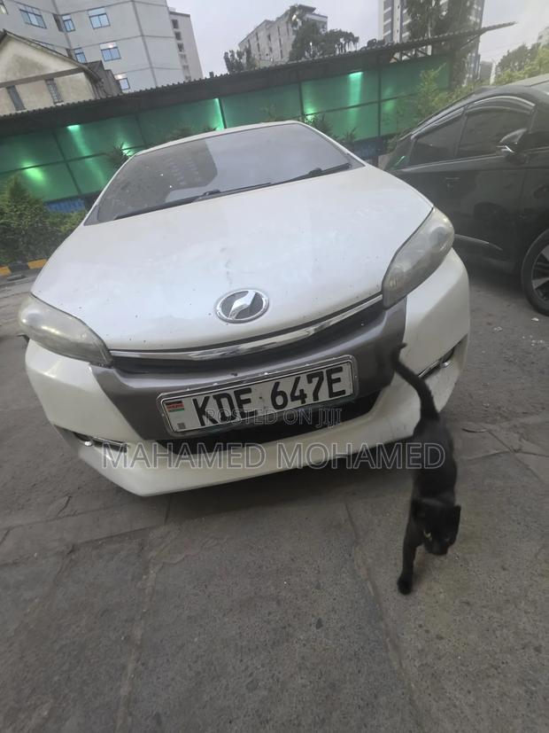 Toyota Wish 2014 White