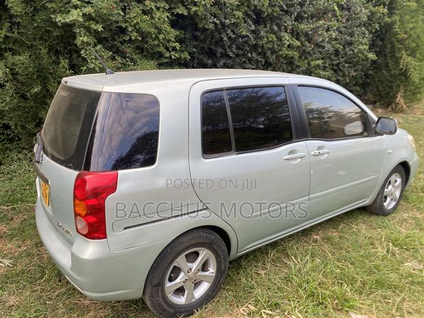 Toyota Raum 2008 Green