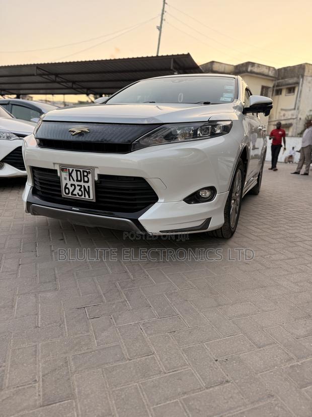 Toyota Harrier 2014 Pearl