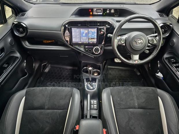 Toyota Aqua 2019 White