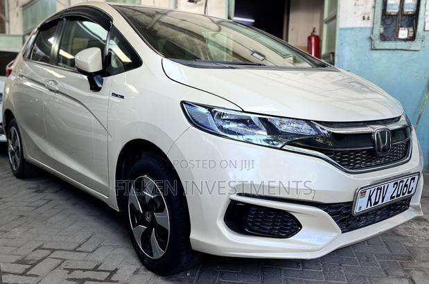 Honda Fit Sport 2018 White