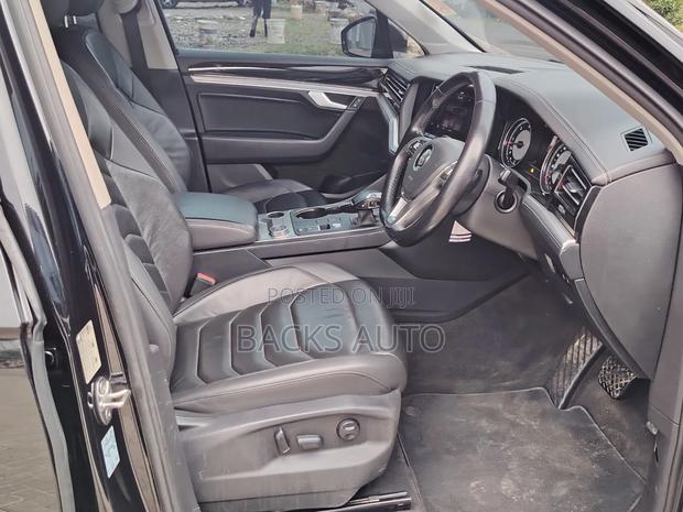Volkswagen Touareg 2018 Black