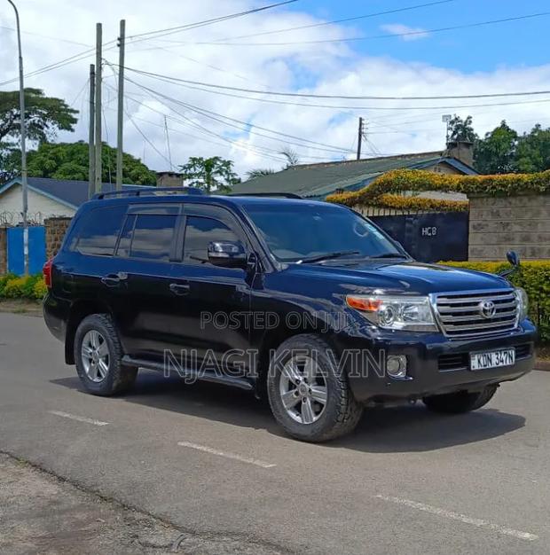 Toyota Land Cruiser 2014 Black