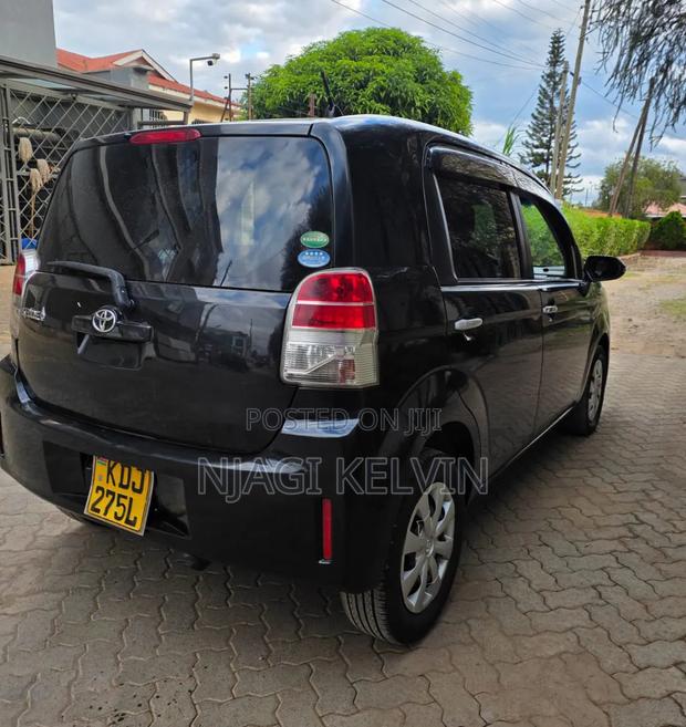 Toyota Spade 2016 Black