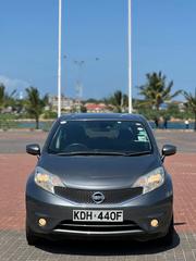 Nissan Note 2014 Silver for sale