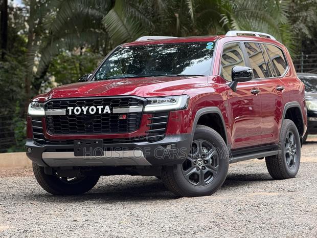 New Toyota Land Cruiser 2023 Red