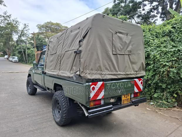 Toyota Land Cruiser 2008 Green
