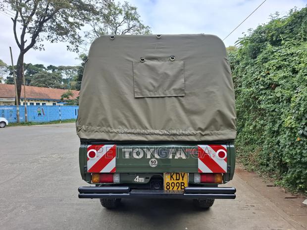 Toyota Land Cruiser 2008 Green