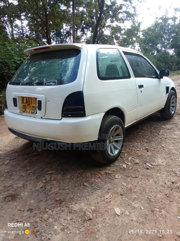 Toyota Starlet 1996 White