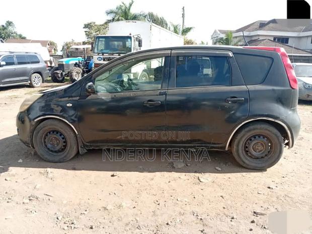 Nissan Note 2011 Black