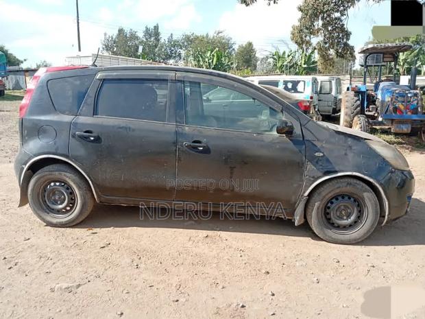 Nissan Note 2011 Black