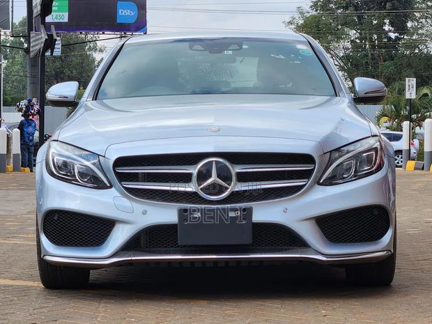 Mercedes-Benz C200 2016 Silver