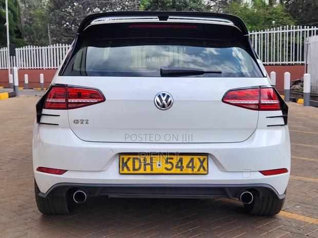 Volkswagen Golf GTI 2015 Silver