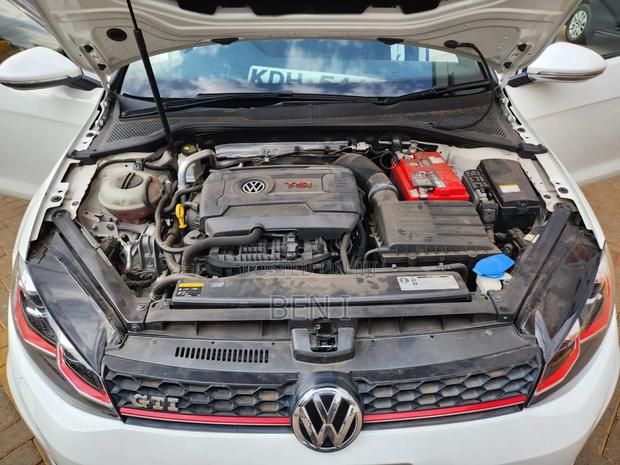 Volkswagen Golf GTI 2015 Silver