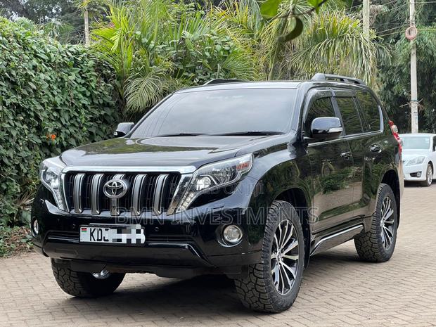 Toyota Land Cruiser Prado 2.8 D-4D 2016 Black