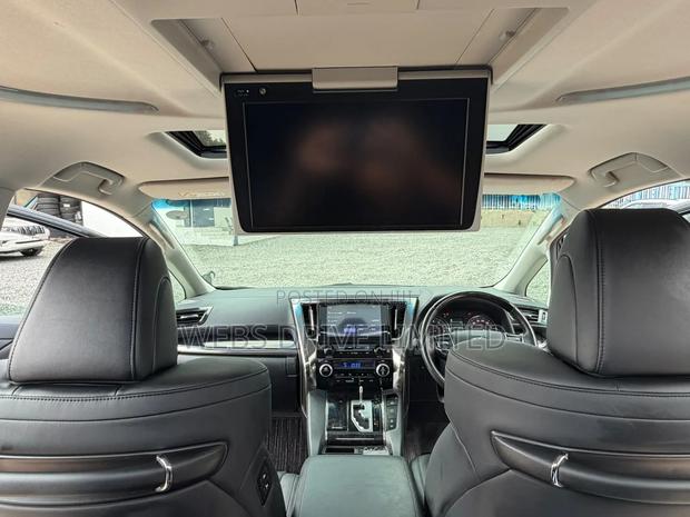 Toyota Alphard 2019 Black