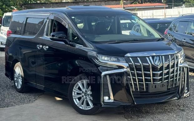 Toyota Alphard 2.5 Petrol FWD 2018 Matt Black