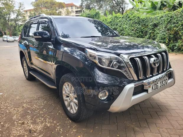 Toyota Land Cruiser 2014 Black