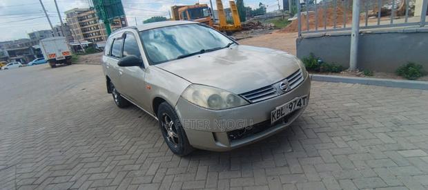 Nissan Wingroad 2004 Brown