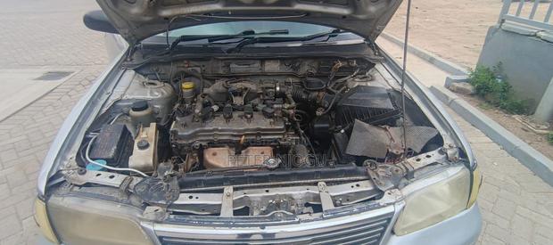 Nissan Wingroad 2004 Brown