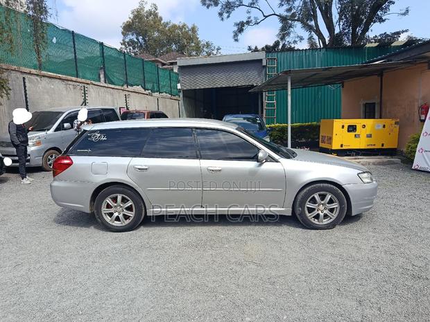 Subaru Legacy 2006 Silver