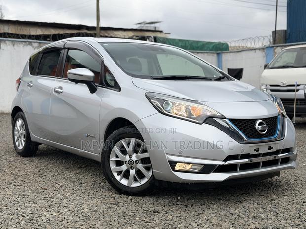 Nissan Note 1.2 Hybrid NISMO 2019 Silver