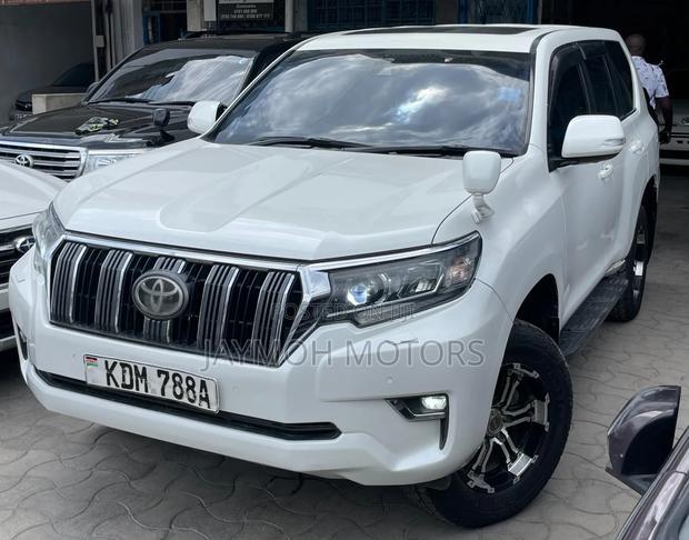 Toyota Land Cruiser Prado 2018 White
