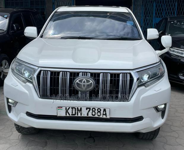 Toyota Land Cruiser Prado 2018 White