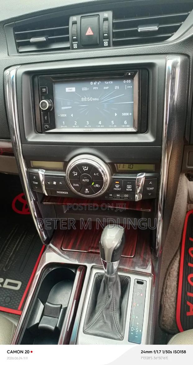 Toyota Mark X 2010 Gray