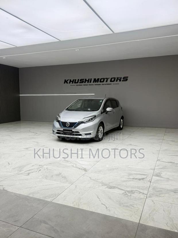 Nissan Note 2019 Silver