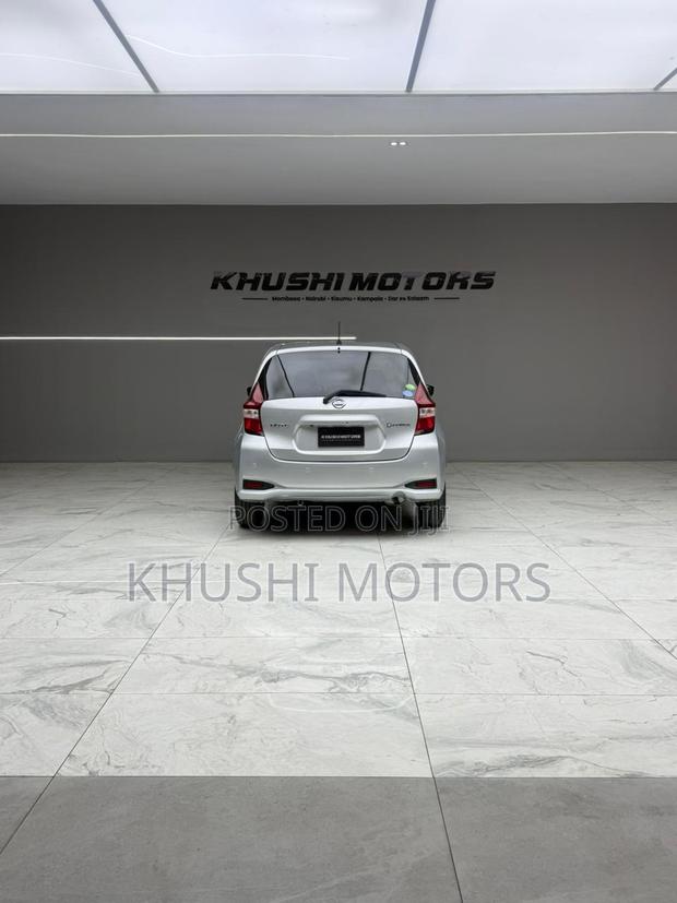 Nissan Note 2019 Silver