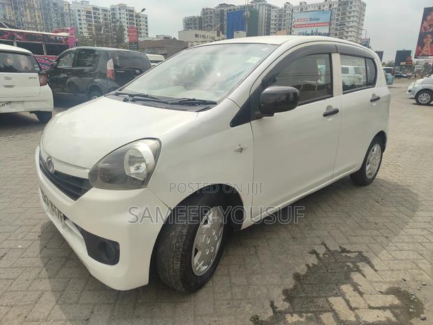 Daihatsu Mira 2015 White